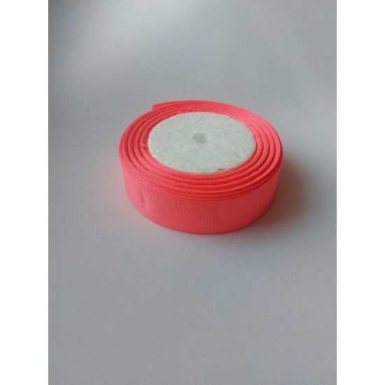 Лента репсовая 2,5 см*20 ярд ярко-розовый №14, цена за катушку